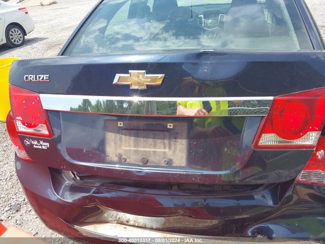 1G1PA5SH0E7456891 Chevrolet Cruze Ls Auto