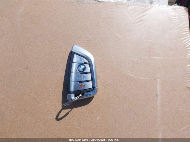 WBAJR3C02LWW80943 BMW 530I