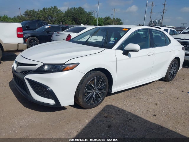 Toyota CAMRY SE 2022 4T1G11AK1NU717536 Image 2