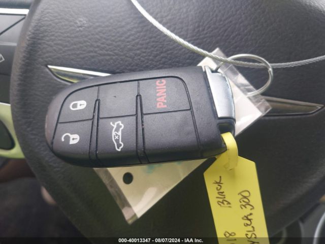 2018 CHRYSLER 300 2C3CCAAG9JH292089 Photo 10