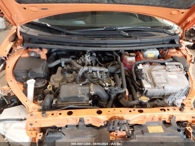 Toyota Prius C Two 2015 JTDKDTB37F1087033 Image 10