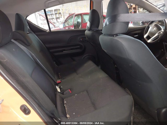 Toyota Prius C Two 2015 JTDKDTB37F1087033 Image 8