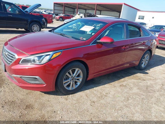 Hyundai SONATA SE 2016 5NPE24AF3GH352626 Image 2