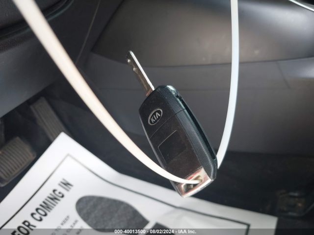 KNDJP3A55G7823343 KIA SOUL +