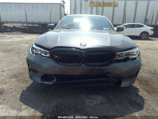 3MW5R1J04N8C55129 BMW 330I