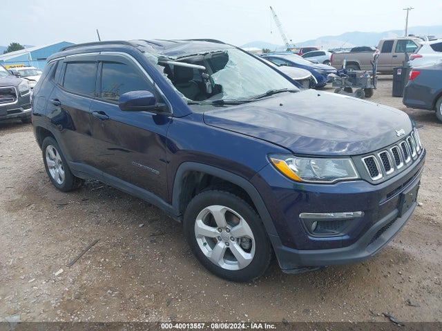 2018 3C4NJDBB9JT398483 main image