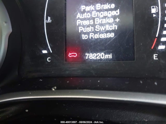 Jeep Compass Latitude 4x4 2018 3C4NJDBB9JT398483 Image 16