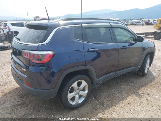 Jeep Compass Latitude 4x4 2018 3C4NJDBB9JT398483 Image 4