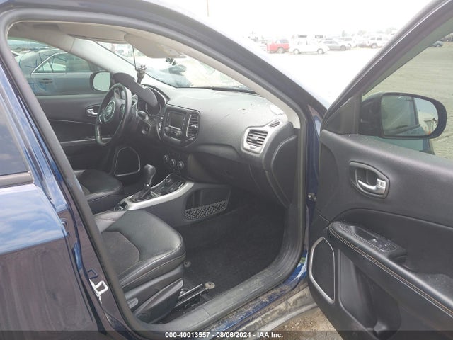 Jeep Compass Latitude 4x4 2018 3C4NJDBB9JT398483 Image 5