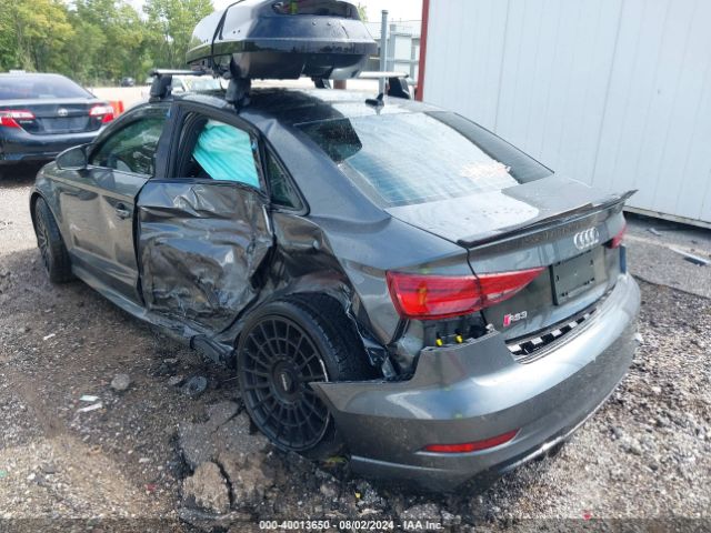 2019 AUDI RS 3 WUABWGFF8KA905095 Photo 2