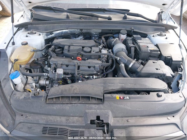 KIA K5 LXS 2023 5XXG14J20PG209010 Image 10