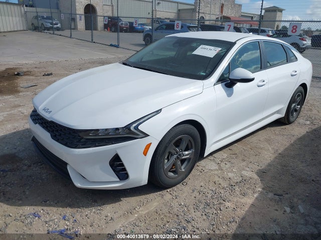KIA K5 LXS 2023 5XXG14J20PG209010 Image 2