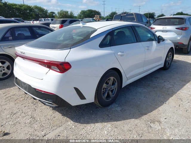 KIA K5 LXS 2023 5XXG14J20PG209010 Image 4
