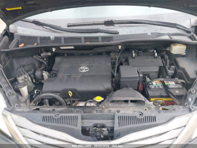 5TDYK3DC1ES513572 Toyota Sienna Xle V6 8 Passenger