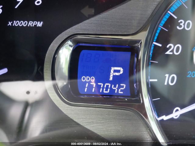 5TDYK3DC1ES513572 Toyota Sienna Xle V6 8 Passenger