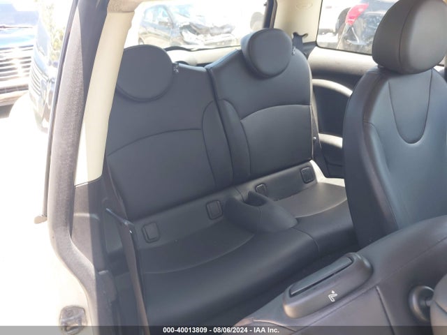 2012 MINI COOPER WMWSU3C59CT255879 Photo 7