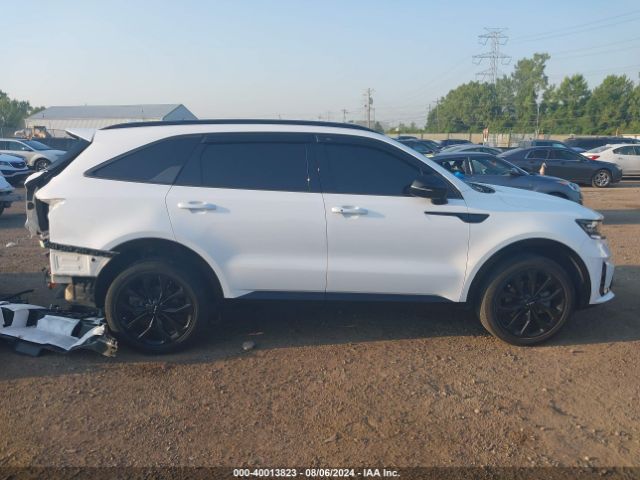 5XYRKDLF3PG174223 KIA SORENTO SX