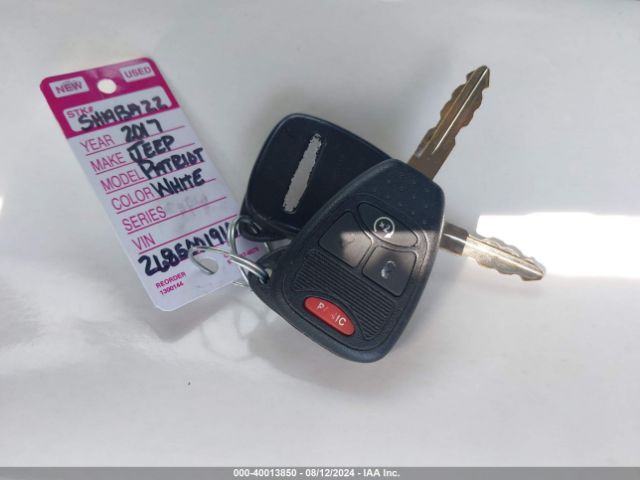 1C4NJRFB2HD175063 Jeep Patriot Latitude 4x4