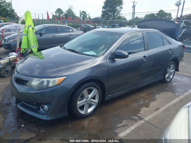 Toyota CAMRY SE 2014 4T1BF1FKXEU405073 Image 2