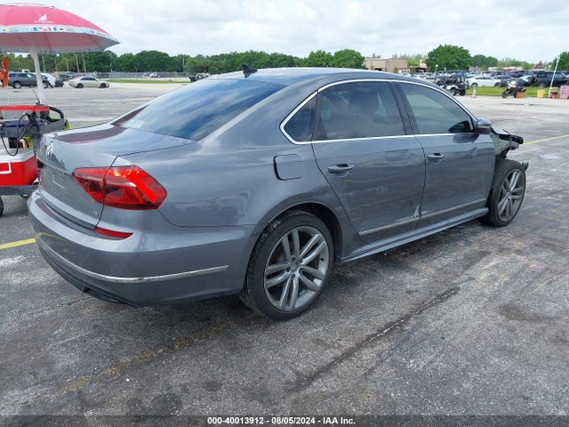 1VWDT7A32HC076272 Volkswagen Passat 1.8t R-line