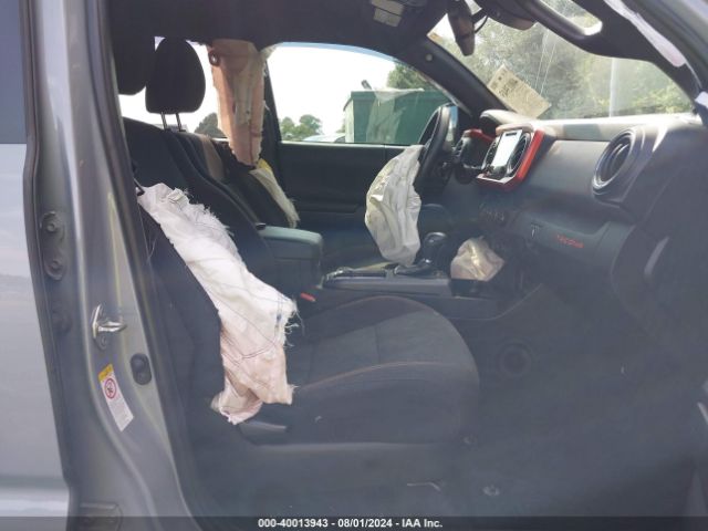 5TFCZ5AN8JX154488 Toyota Tacoma Trd Off Road