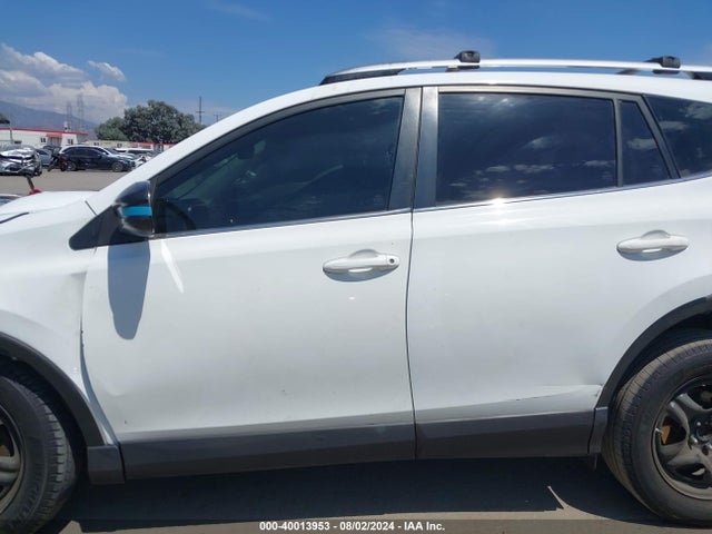 Toyota RAV4 LE 2016 JTMZFREV4GJ100539 Image 15
