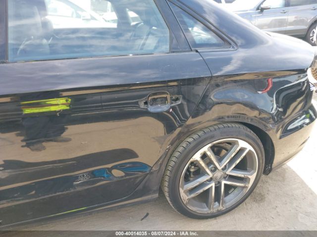WAUAUGFF9KA083886 Audi A3 40 Premium/40 Titanium Premium