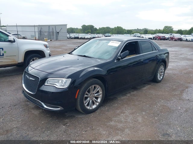 2017 CHRYSLER 300 2C3CCAAG7HH521704 Photo 1