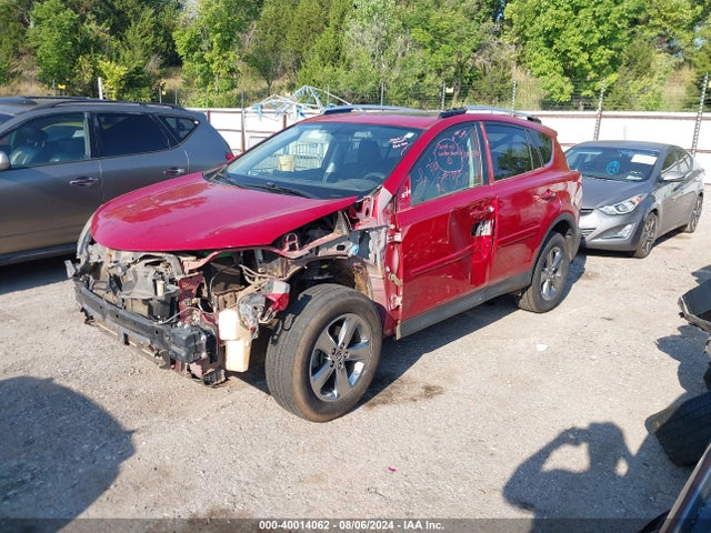Toyota Rav4 Xle 2015 JTMWFREV6FD067656 Image 2