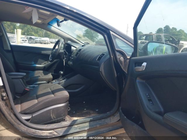 3KPFK4A78HE009703 KIA FORTE LX