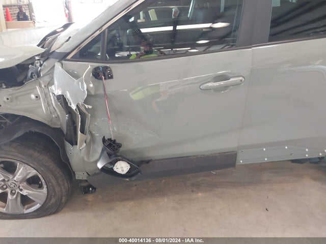 Toyota Rav4 Xle 2023 2T3W1RFV9PW292221 Image 18
