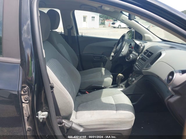 Chevrolet Sonic Ls Auto 2016 1G1JA5SH6G4149431 Image 5