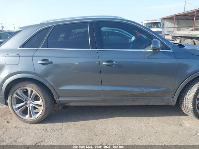 WA1JCCFS3HR012392 Audi Q3 2.0t Premium