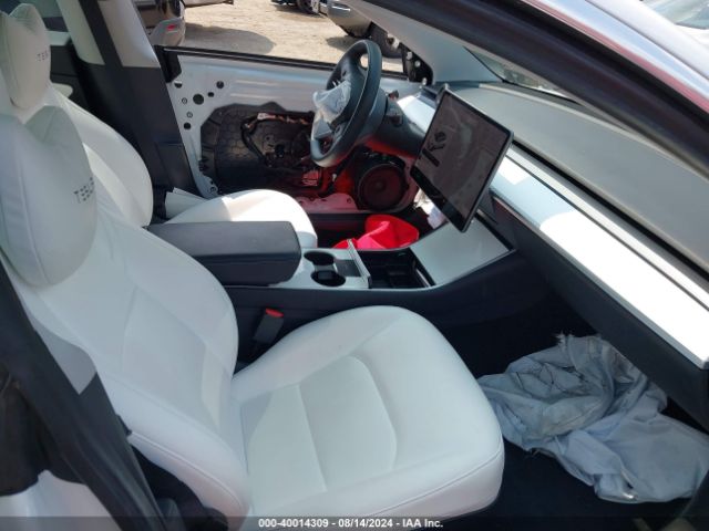 5YJ3E1EB5KF514509 Tesla Model 3 Long Range/performance