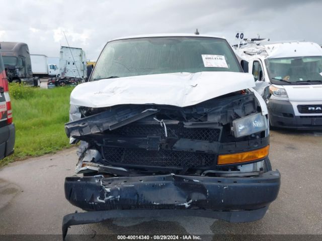 1GCWGBFP5J1264610 Chevrolet Express 2500 Work Van