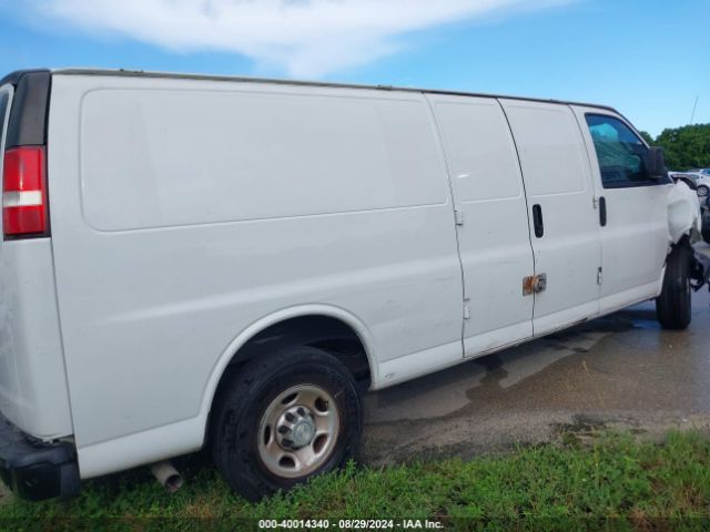 1GCWGBFP5J1264610 Chevrolet Express 2500 Work Van