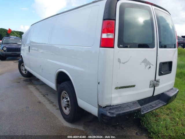 1GCWGBFP5J1264610 Chevrolet Express 2500 Work Van