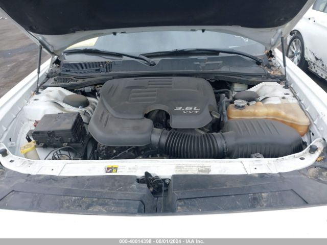 2C3CDZAGXFH706709 Dodge Challenger Sxt