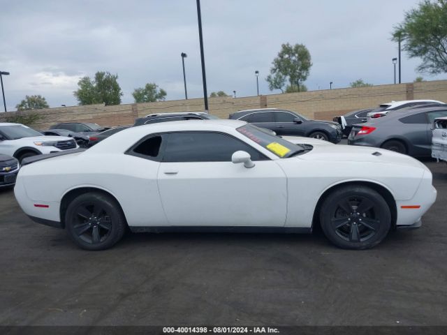 2C3CDZAGXFH706709 Dodge Challenger Sxt
