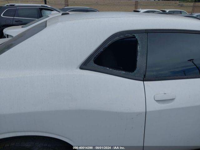 2C3CDZAGXFH706709 Dodge Challenger Sxt