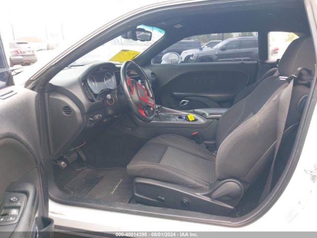 2C3CDZAGXFH706709 Dodge Challenger Sxt