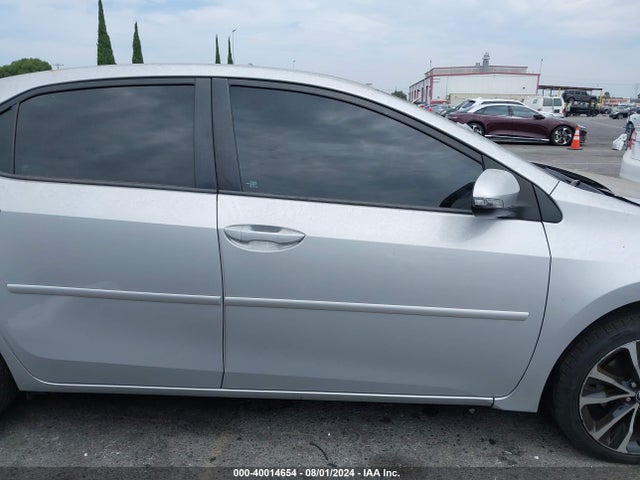 Toyota COROLLA SE 2018 5YFBURHE9JP742812 Image 14