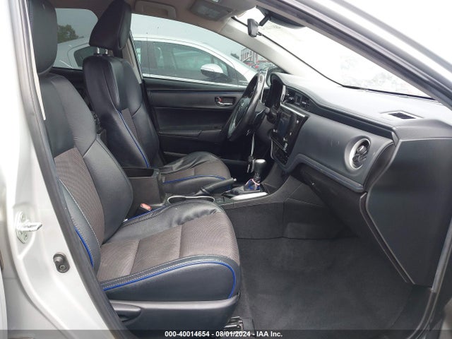 Toyota COROLLA SE 2018 5YFBURHE9JP742812 Image 5