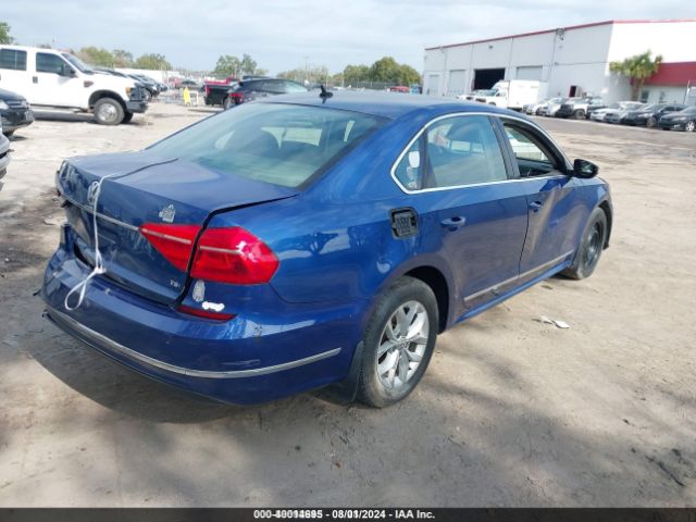 1VWAT7A38GC039132 Volkswagen Passat 1.8t S