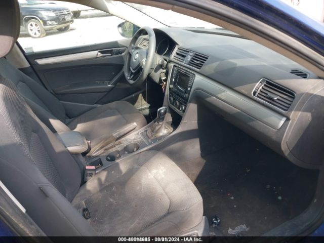 1VWAT7A38GC039132 Volkswagen Passat 1.8t S