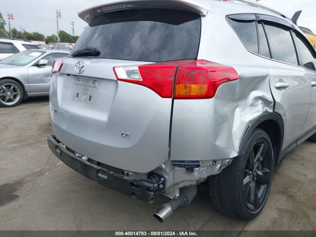Toyota RAV4 LE 2015 JTMZFREV4FD049086 Image 6