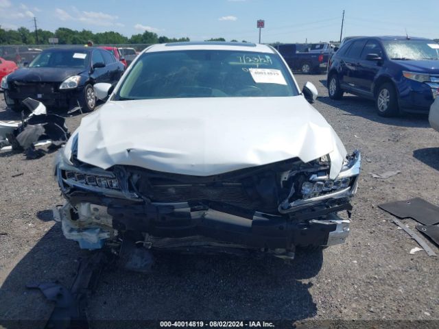 19UDE2F37JA009730 Acura Ilx Acurawatch Plus Package