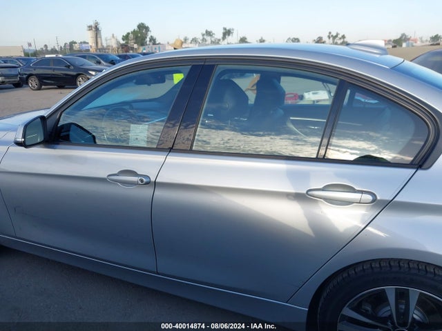 WBA8B9C51JEE82524 BMW 330I