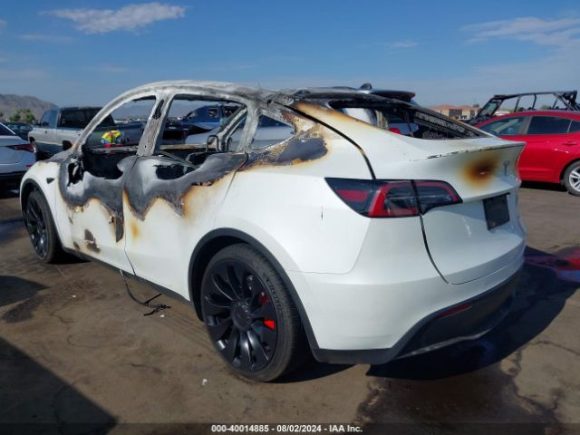 7SAYGDEF2NF537015 Tesla Model Y Performance Dual Motor All-wheel Drive