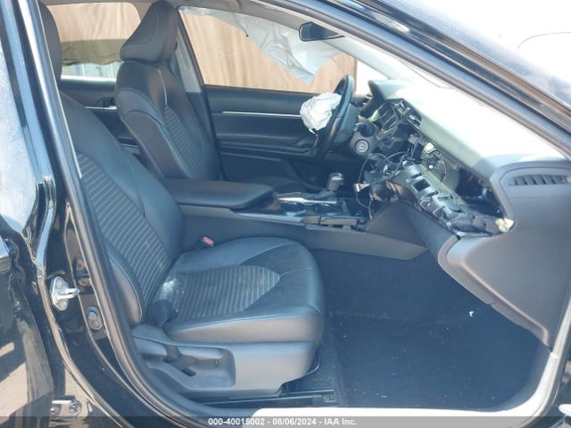 4T1G11AK8LU916872 Toyota Camry Se Nightshade Edition
